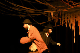 نمایش «در انتظار گودو» - کرمان