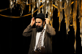 نمایش «در انتظار گودو» - کرمان