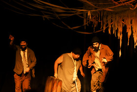 نمایش «در انتظار گودو» - کرمان