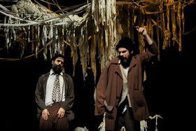 نمایش «در انتظار گودو» - کرمان