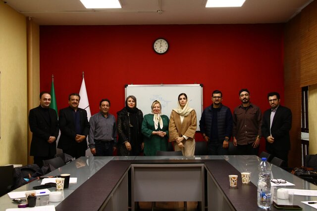 جایزه «فرامرز پایور» در پایان راه