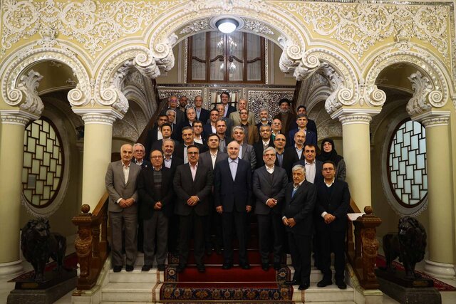 قالیباف: کشور با نسخه&zwnj;های کلی و تصمیمات غیرمیدانی درمان نمی&zwnj;شود