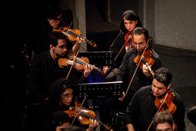 اجرای ارکستر سمفونی آیسو به رهبری مازیار یونسی