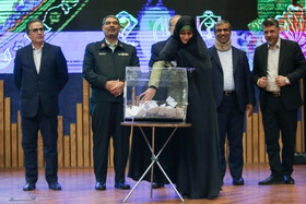 زهرا عابدینی، مدیرکل پیشگیری ستاد مبارزه با مواد مخدر کشور در افتتاحیه نهضت فراگیر پیشگیری از اعتیاد - مشهد