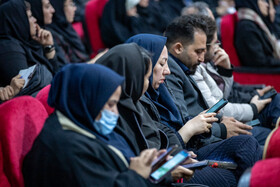 نشست خبری سخنگوی دولت در سالن شرکت پالایش نفت امام خمینی (ره) شازند - استان مرکزی