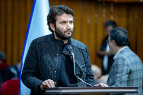 نشست خبری سخنگوی دولت در سالن شرکت پالایش نفت امام خمینی (ره) شازند - استان مرکزی