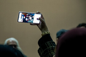 نشست خبری سخنگوی دولت در سالن شرکت پالایش نفت امام خمینی (ره) شازند - استان مرکزی