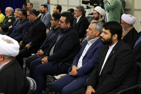 دیدار دست‌اندرکاران کنگره بزرگداشت شهدای استان البرز با رهبر انقلاب
