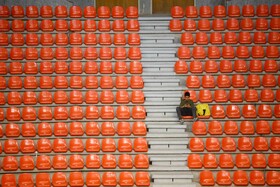 هفته هشتم لیگ برتر هندبال ایران؛ سپاهان اصفهان - پرواز هوانیروز تهران