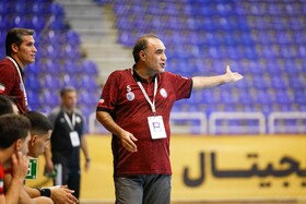 مهدی فراهانی، سرمربی تیم هندبال پرواز هوانیروز تهران