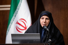 سخنرانی اساتید دانشکده فنی دانشگاه تهران در مجمع استادان دانشگاهی با حضور محمدرضا عارف