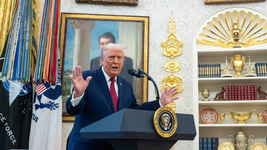 ترامپ: اوکراین همین حالا هم بخشی از خاکش را از دست داده است/ به الشرع اعتماد دارم