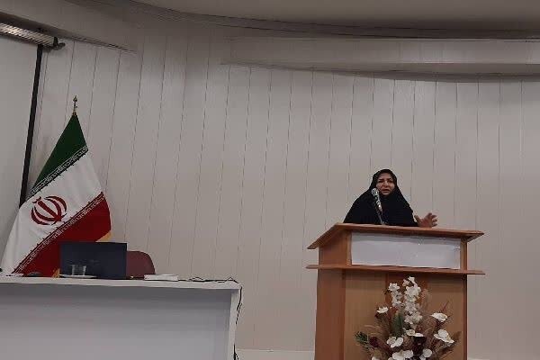 راه برون‌ رفت از چالش‌های امروز با تکیه بر الگوی خانواده‌محور و سبک زندگی ایرانی ـ اسلامی