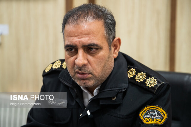 افزایش ساعت کاری مراکز تعویض پلاک در پی تغییرات کارت سوخت/ هشدار پلیس نسبت به خرید وکالتی