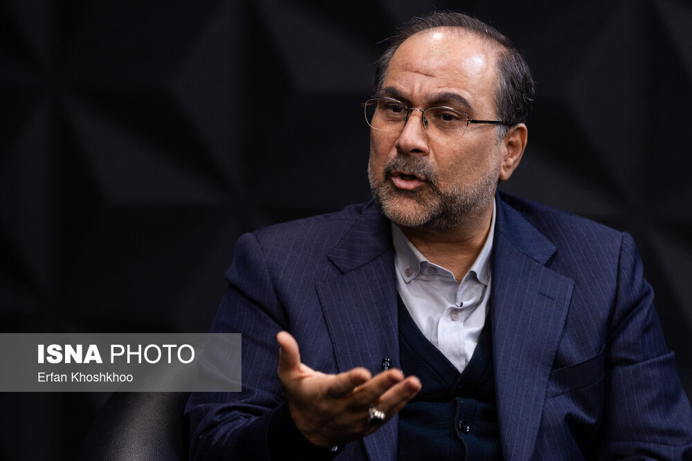 مخبر دزفولی: آمار غلط می‌تواند کشور را به سمت تصمی