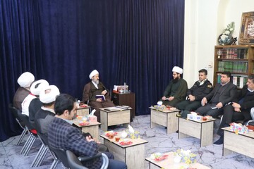 برنامه‌ریزی برای حضور ۲۰۰۰ دانش‌آموز قرچکی در اعتکاف