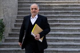 امین‌حسین رحیمی، وزیر دادگستری در حاشیه جلسه هیات دولت - ۲۶ آذر