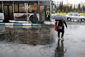 بارش باران و آبگرفتگی معابر در کرمان