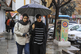 بارش باران و آبگرفتگی معابر در کرمان