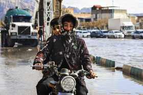 بارش باران و آبگرفتگی معابر در کرمان