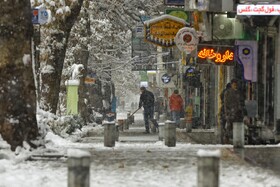 بارش برف پاییزی در همدان