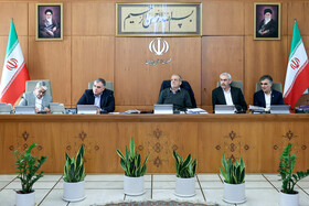 تاکید  پزشکیان بر تسریع در اجرای قرارداد توسعه میدان نفتی آزادگان