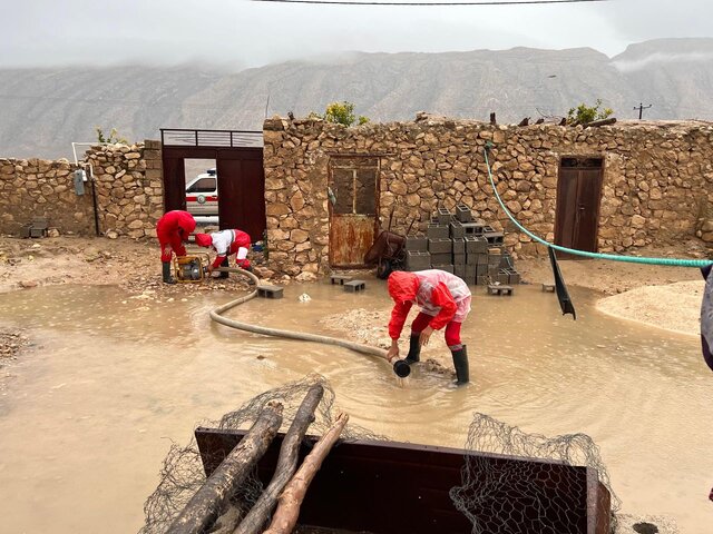 امدادرسانی به بیش از ۱۴۵۰ نفر طی بارش‌های اخیر در فارس 