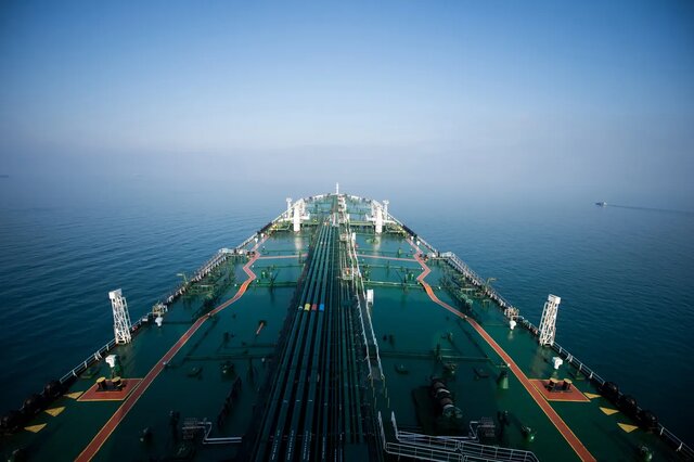 تلاش اتحادیه اروپا برای تحریم‌های بیشتر علیه ناوگان سایه