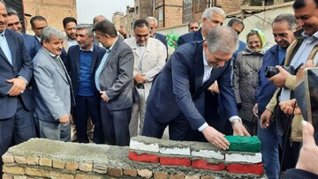 شتاب نهضت مدرسه‌سازی در پاکدشت/ انجام خشت‌گذاری ششمین مدرسه سال ۱۴۰۴