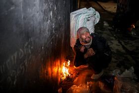 مصرف مواد مخدر و خواب‌آلودگی از دلایل اصلی سرمازدگی بسیاری از کارتن‌خوابهای بی‌سرپناه در شب‌های اخیر است