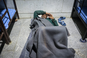 گرمخانه‌ها مکان‌هایی هستند که زیر نظر شهرداری‌ها ایجاد شده‌اند و در شب‌های سرد سال افراد بی‌خانمان و کارتن‌خواب را به منظور جلوگیری از سرمازدگی و مرگ احتمالی، در آنجا اسکان موقت می‌دهند.