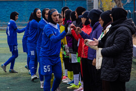 هفته نهم لیگ دسته اول فوتبال بانوان؛ استقلال - نماینده همدان