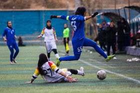 هفته نهم لیگ دسته اول فوتبال بانوان؛ استقلال - نماینده همدان