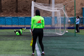 هفته نهم لیگ دسته اول فوتبال بانوان؛ استقلال - نماینده همدان