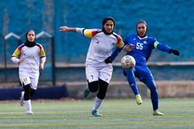 هفته نهم لیگ دسته اول فوتبال بانوان؛ استقلال - نماینده همدان