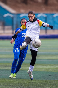 هفته نهم لیگ دسته اول فوتبال بانوان؛ استقلال - نماینده همدان