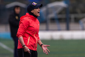 هفته نهم لیگ دسته اول فوتبال بانوان؛ استقلال - نماینده همدان