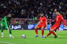 مرحله یک شانزدهم نهایی جام حذفی؛ تراکتور - پرسپولیس