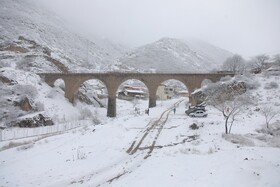 بارش برف گردنه گدوک محور سوادکوه