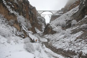 بارش برف گردنه گدوک محور سوادکوه