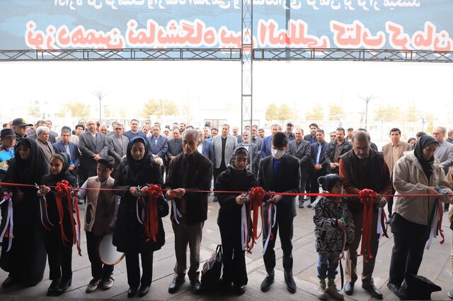 نوزدهمین نمایشگاه کتاب استان کرمان گشایش یافت