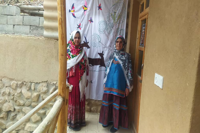 برگزاری نمایشگاه صنایع دستی ‌در روستای هدف گردشگری قلعه‌بالا