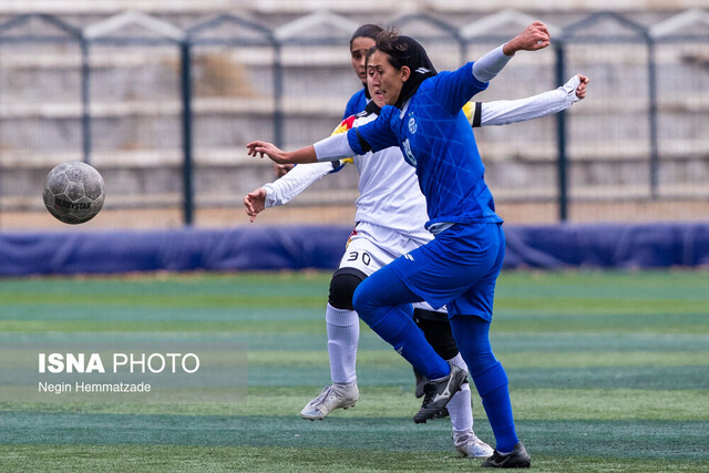 هفته نهم لیگ دسته اول فوتبال بانوان؛ استقلال - نماینده همدان