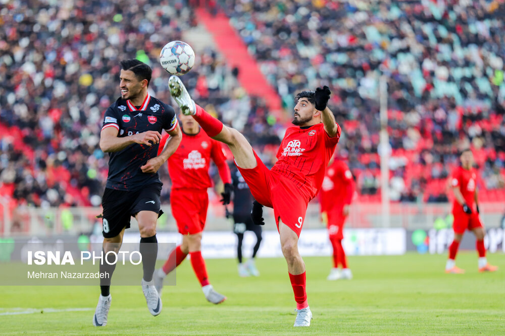 مرحله یک شانزدهم نهایی جام حذفی؛ تراکتور - پرسپولیس