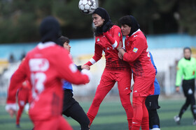 هفته یازدهم لیگ برتر فوتبال بانوان؛ فرا ایساتیس کران - پرسپولیس