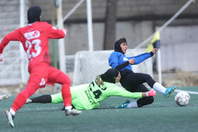 هفته یازدهم لیگ برتر فوتبال بانوان؛ فرا ایساتیس کران - پرسپولیس