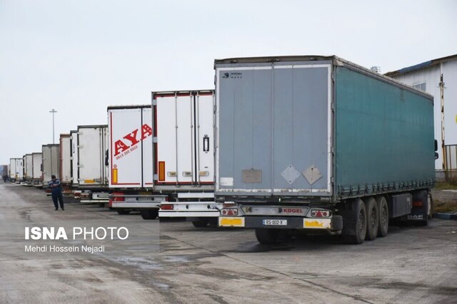 ترافیک مرزی و زیان صادرکنندگان در آستارا/ پیگیریهای دیپلماتیک ادامه دارد