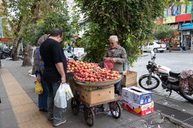 بازار شب یلدا ــ رشت
