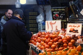 بازار تره‌بار همدان در تکاپوی یلدا