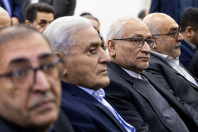 حسین مرعشی در مراسم ختم سید محمود فیض اردکانی